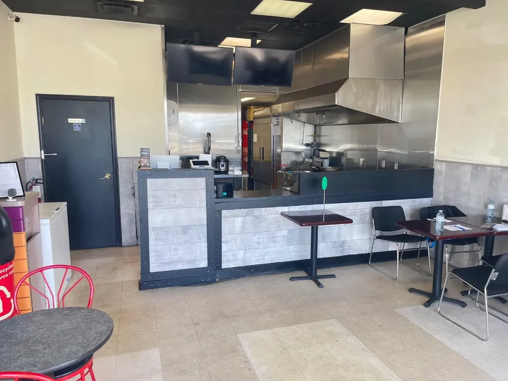 2066 18 Avenue NE Calgary AB T2E 8N5