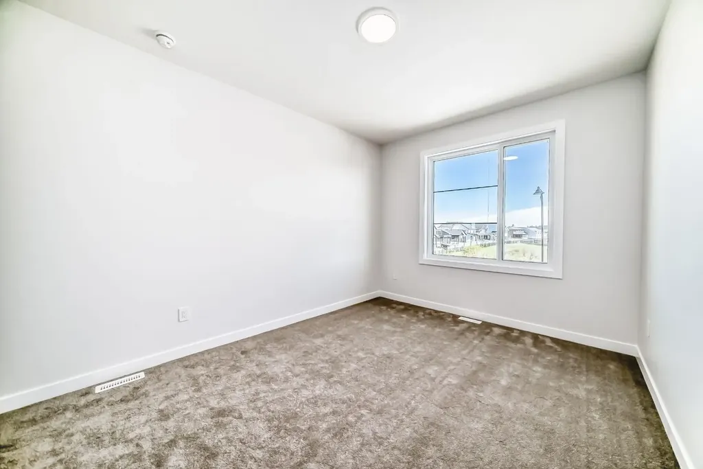 19 Everson Close Red Deer AB T4P 3H8