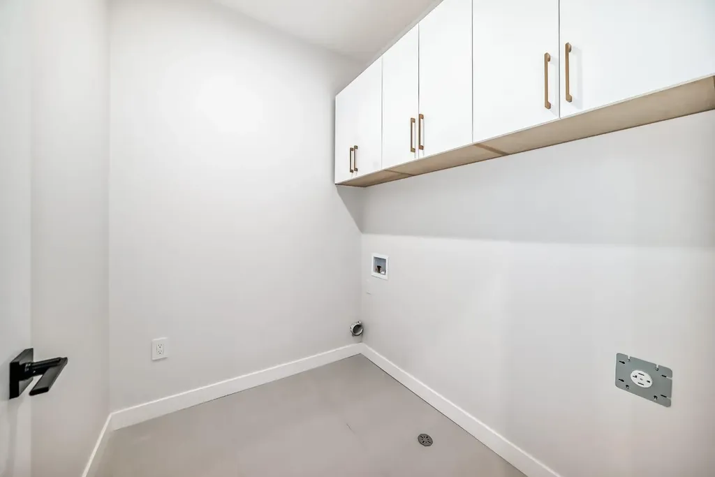 19 Everson Close Red Deer AB T4P 3H8