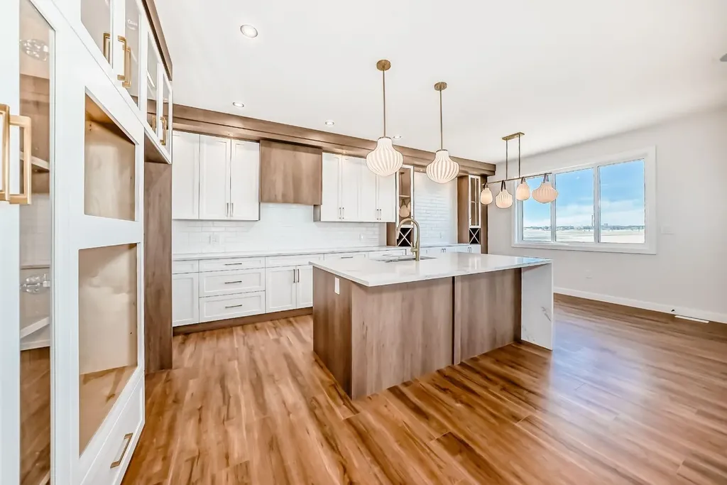 19 Everson Close Red Deer AB T4P 3H8