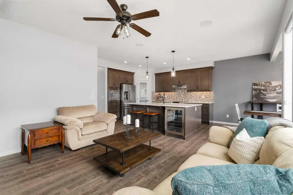 92 Sage Bluff Way NW Calgary AB T3R 1T4