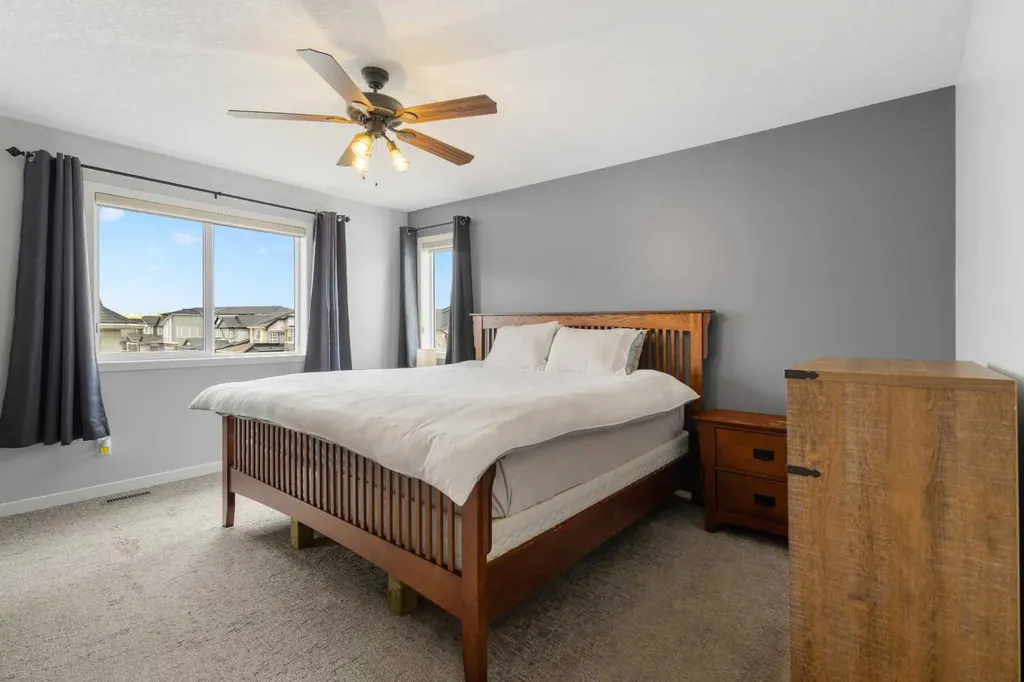 92 Sage Bluff Way NW Calgary AB T3R 1T4