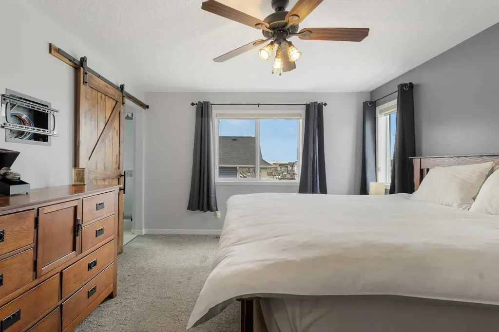 92 Sage Bluff Way NW Calgary AB T3R 1T4