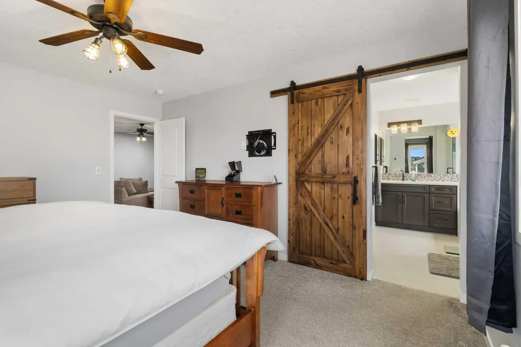 92 Sage Bluff Way NW Calgary AB T3R 1T4