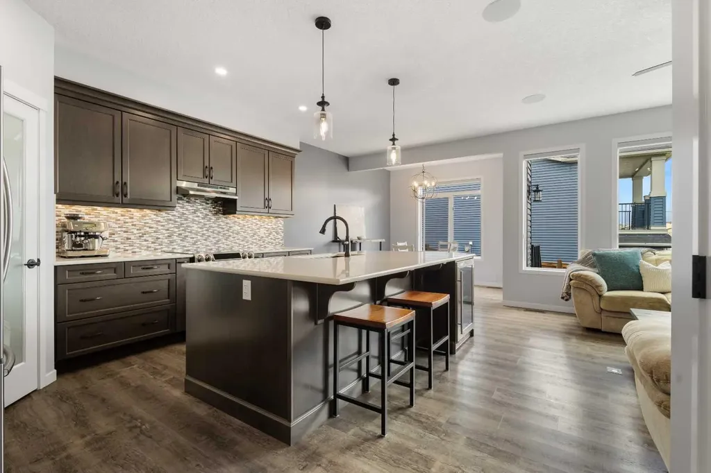 92 Sage Bluff Way NW Calgary AB T3R 1T4