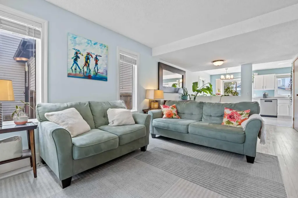 63 Falmere Way NE Calgary AB T3J 2Y7