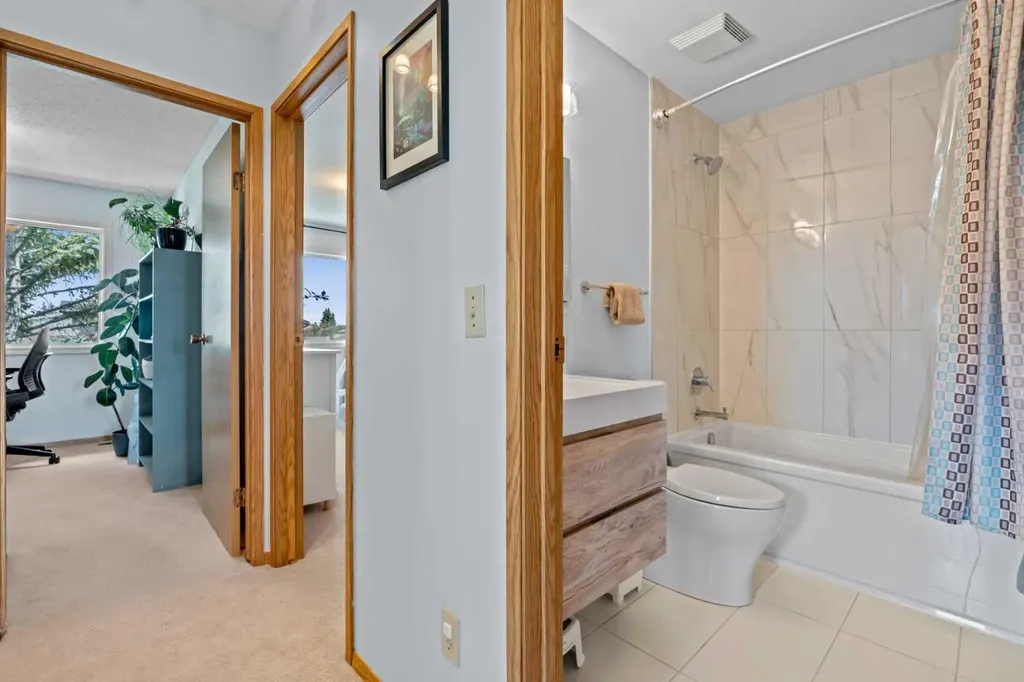 63 Falmere Way NE Calgary AB T3J 2Y7