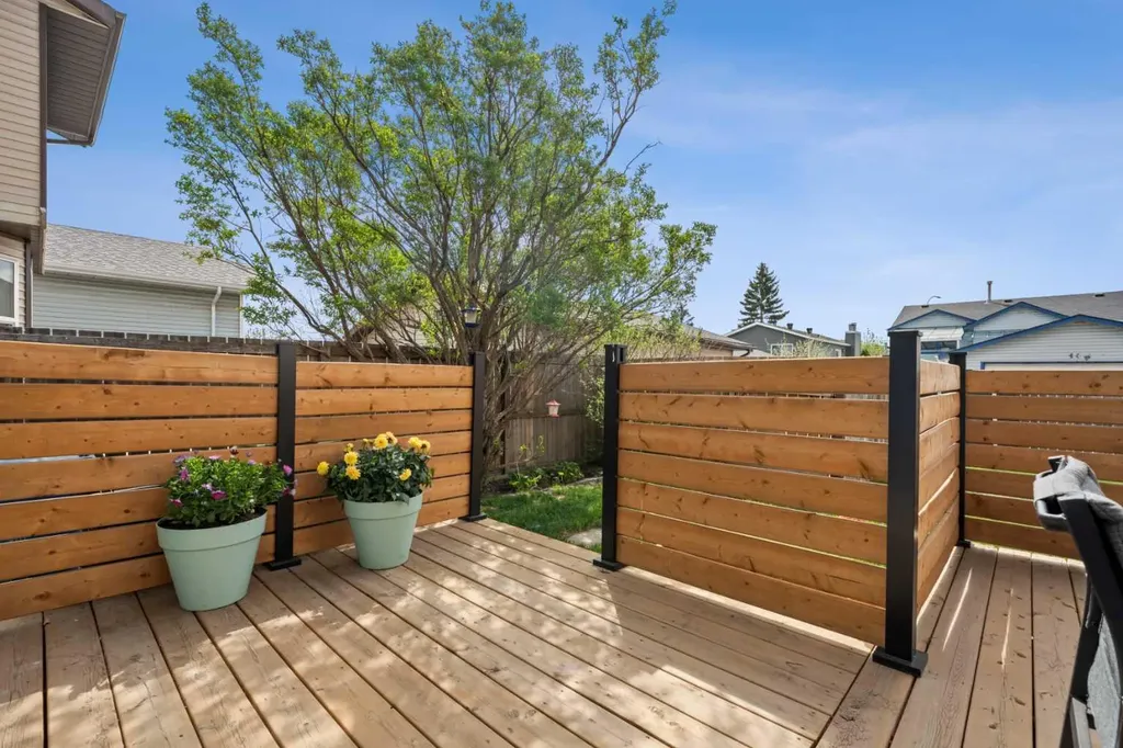 63 Falmere Way NE Calgary AB T3J 2Y7