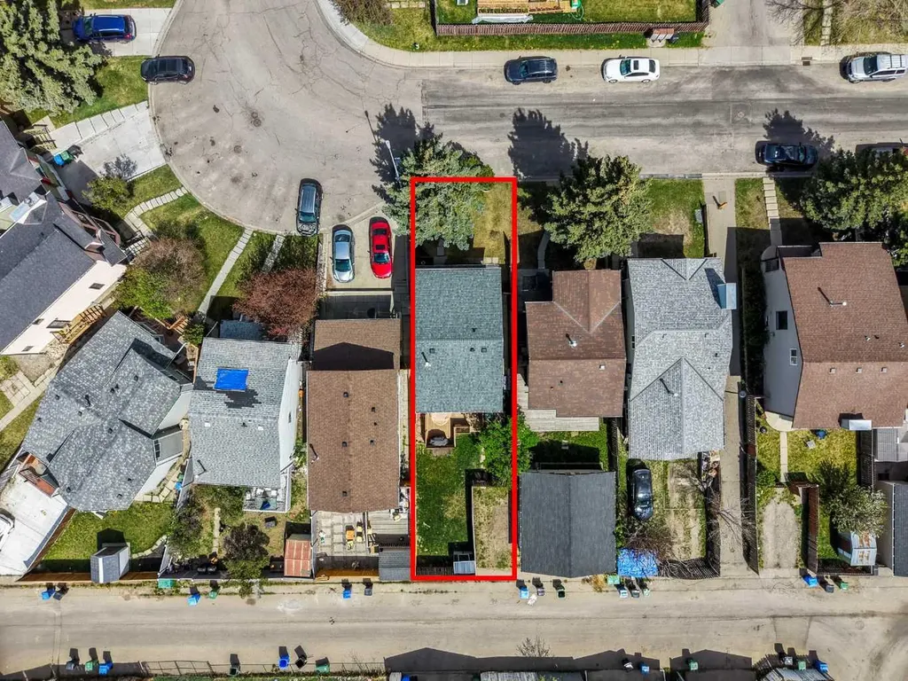 63 Falmere Way NE Calgary AB T3J 2Y7