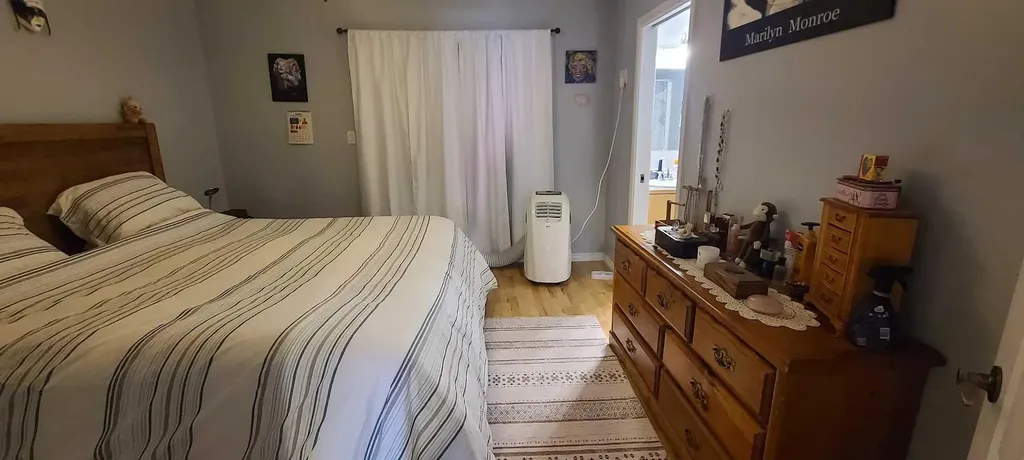 10417 89 Street Peace River AB T8S1N9