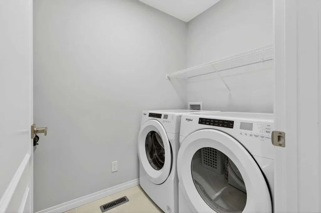 132 Seton Villas SE Calgary AB T3M 3L9