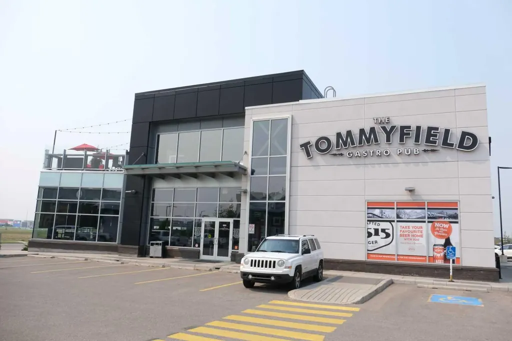132 Seton Villas SE Calgary AB T3M 3L9