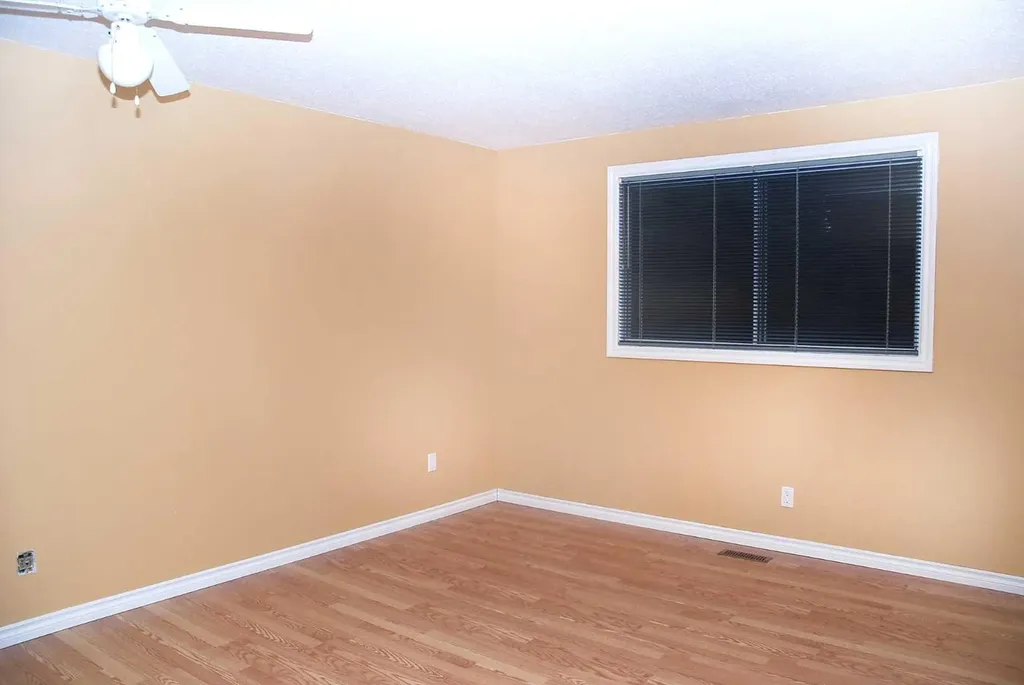 884 Rundlecairn Way NE Calgary AB T1Y 2R7