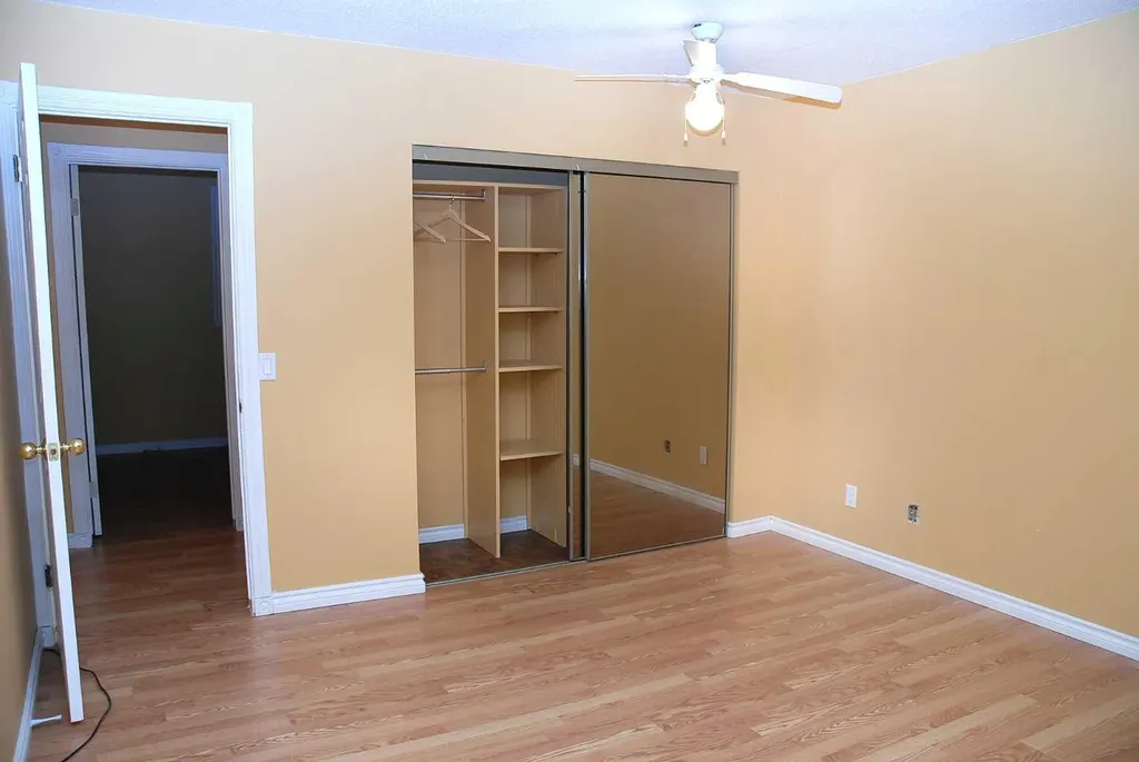 884 Rundlecairn Way NE Calgary AB T1Y 2R7