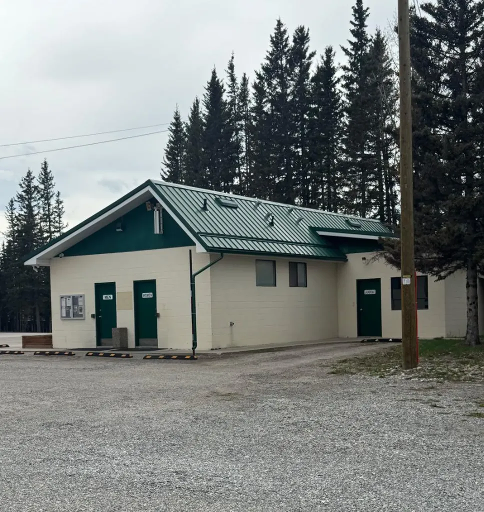 25 Timber Trail Sundre AB T0M 1X0