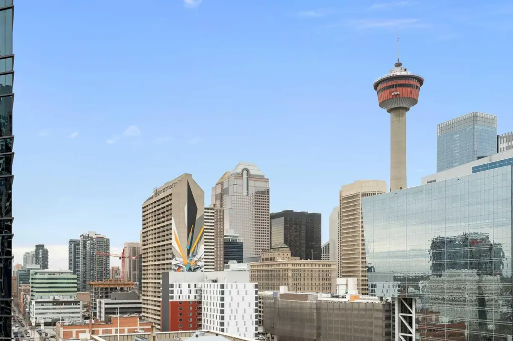 225 11 Avenue SE Calgary AB T2G 0G3