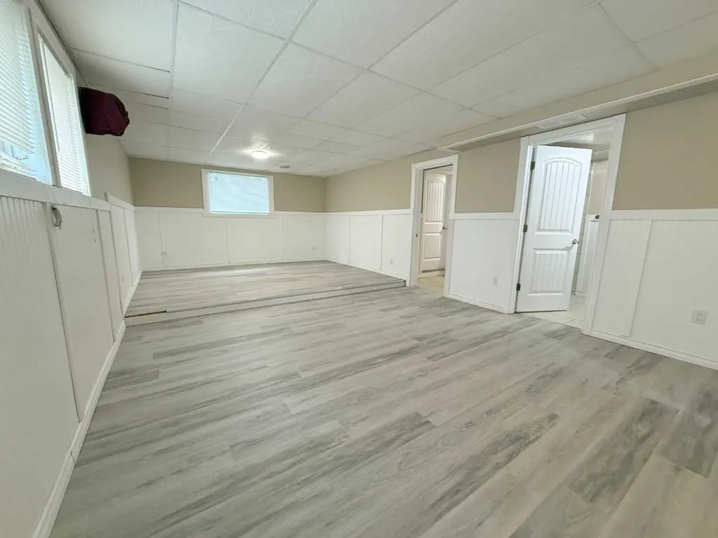 3209 45 Avenue Athabasca AB T9S 1P1