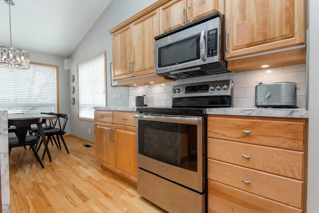 90 Alberts Close Red Deer AB T4R 3J7