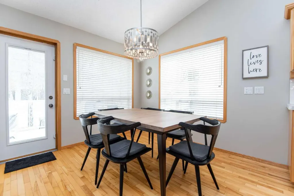 90 Alberts Close Red Deer AB T4R 3J7