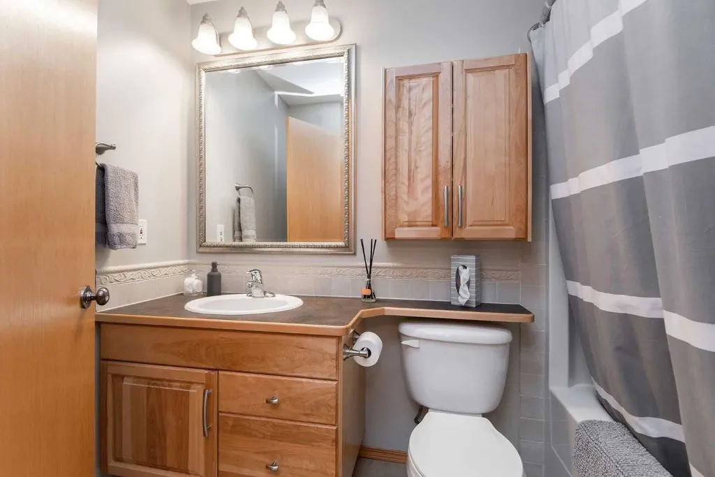 90 Alberts Close Red Deer AB T4R 3J7