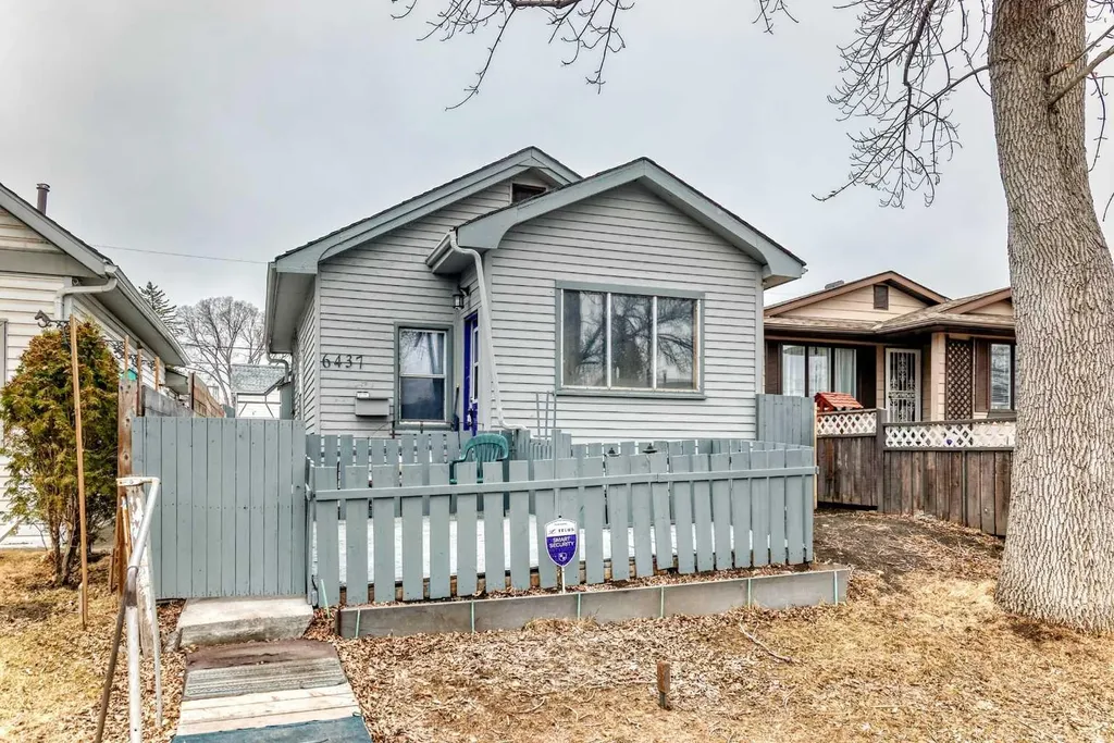 6437 19 Street SE Calgary AB T2C 0N8