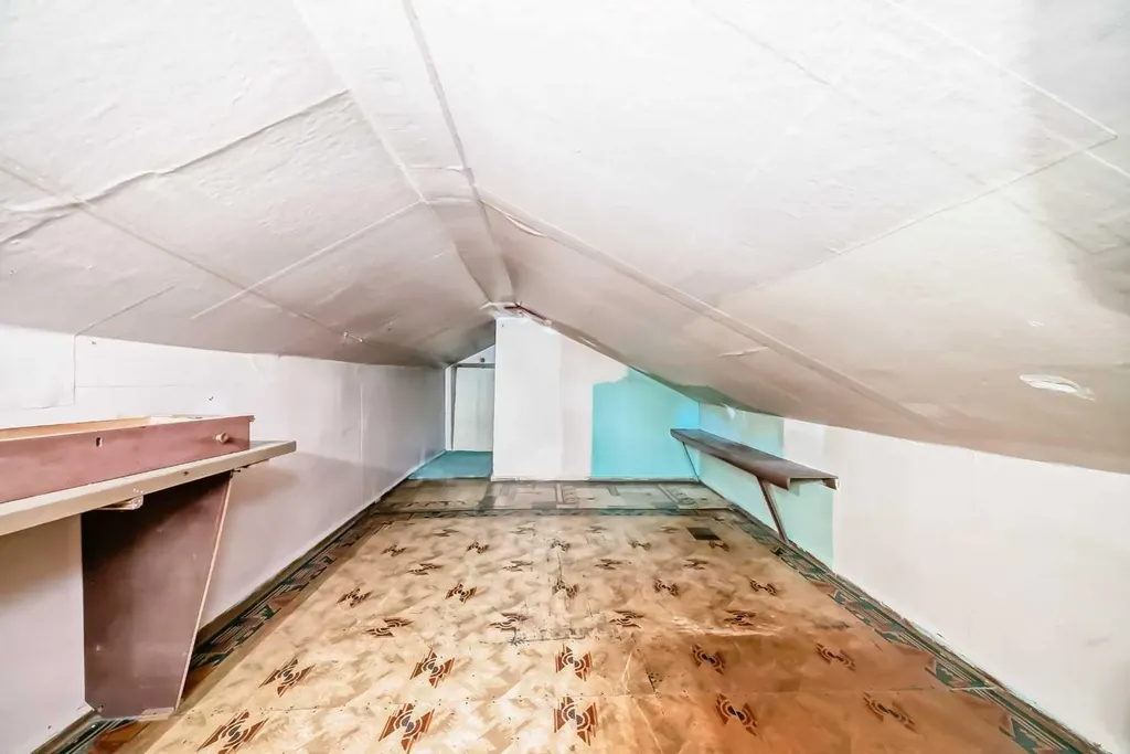 6437 19 Street SE Calgary AB T2C 0N8
