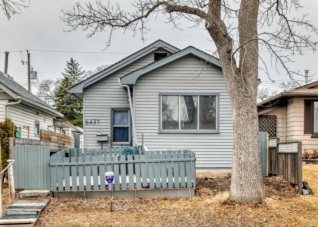 6437 19 Street SE Calgary AB T2C 0N8
