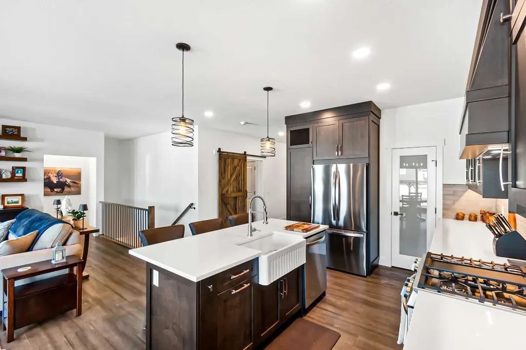 40 Viceroy Crescent Olds AB T4H 0G2