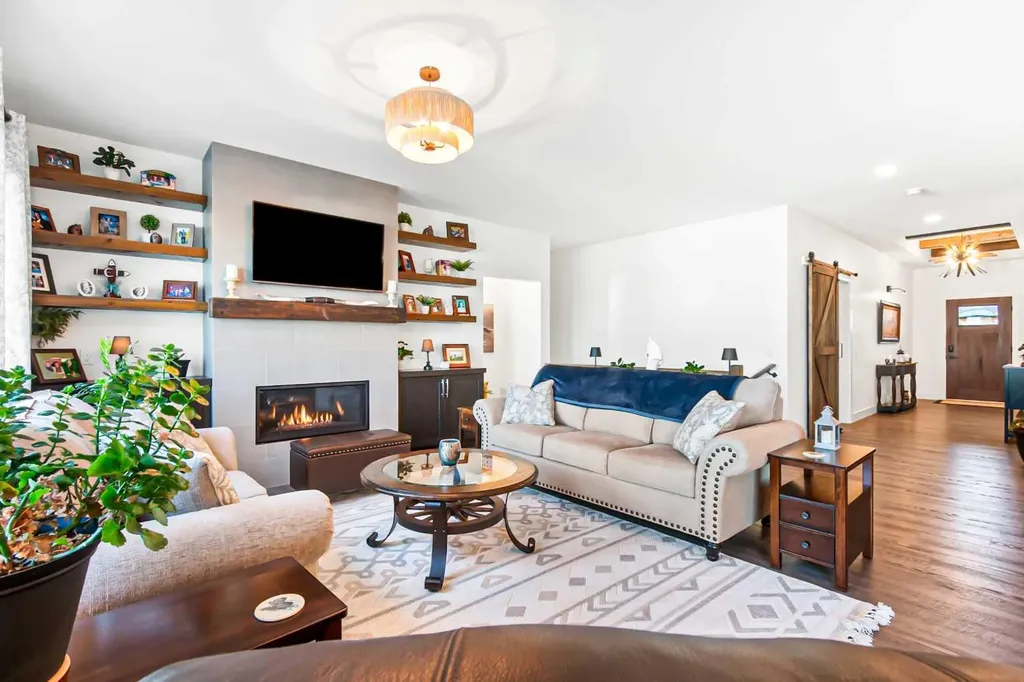 40 Viceroy Crescent Olds AB T4H 0G2