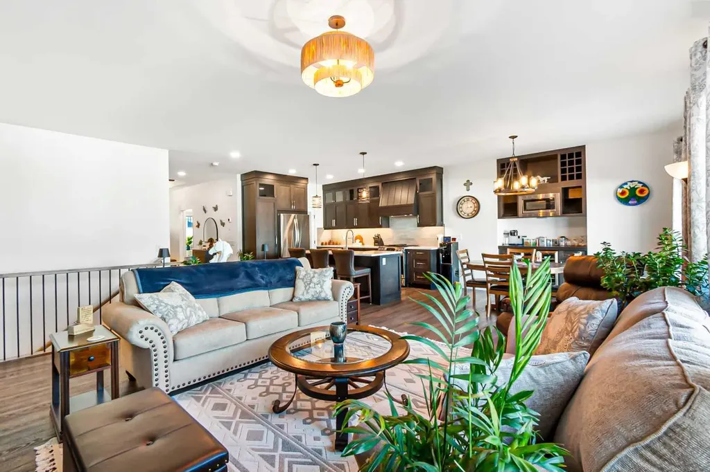 40 Viceroy Crescent Olds AB T4H 0G2