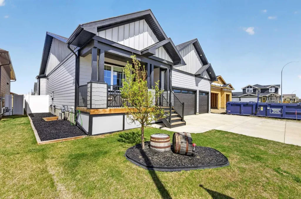 40 Viceroy Crescent Olds AB T4H 0G2