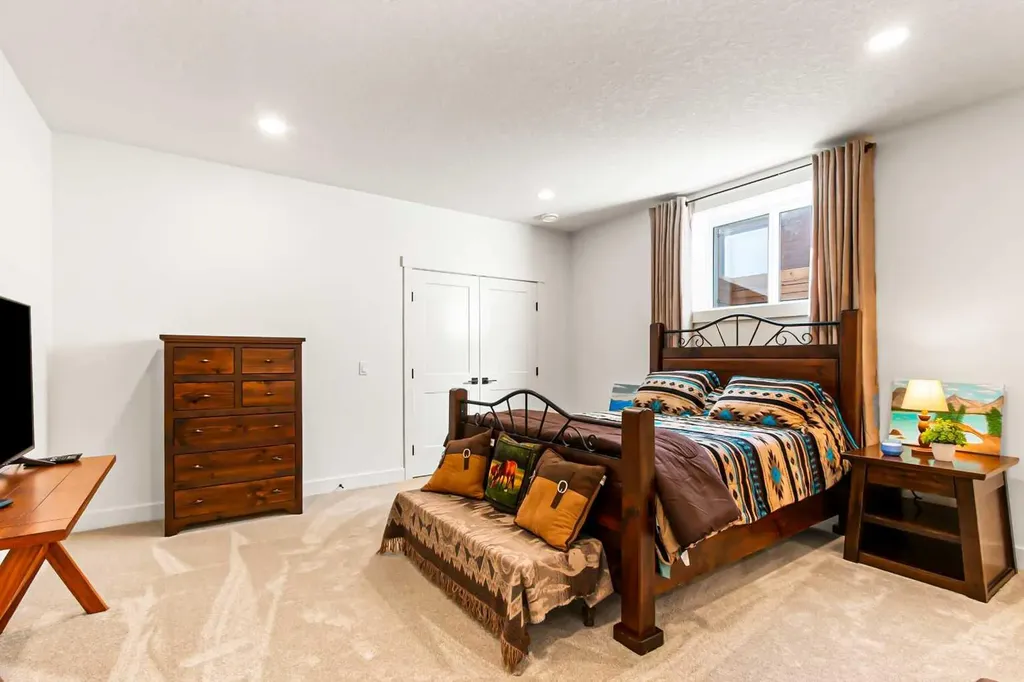 40 Viceroy Crescent Olds AB T4H 0G2