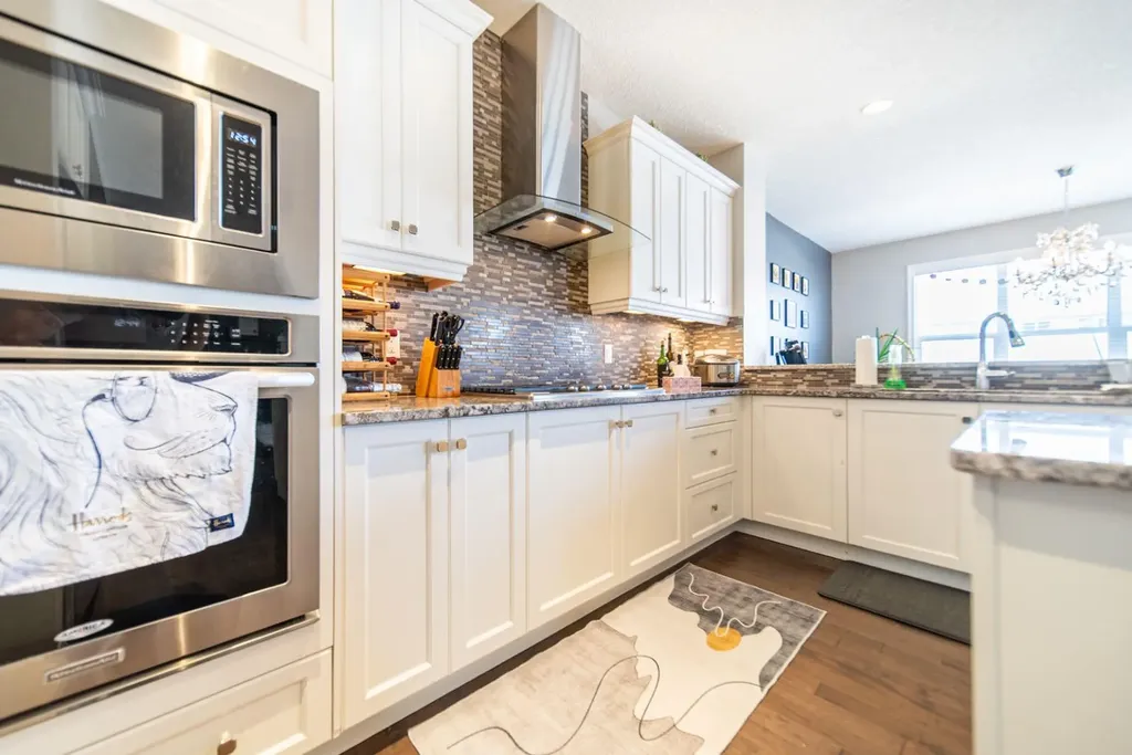 98 Mahogany Passage SE Calgary AB T3M 2K4