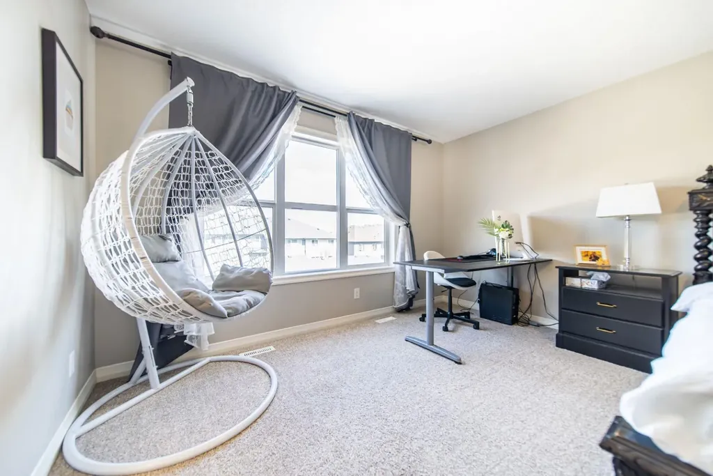 98 Mahogany Passage SE Calgary AB T3M 2K4