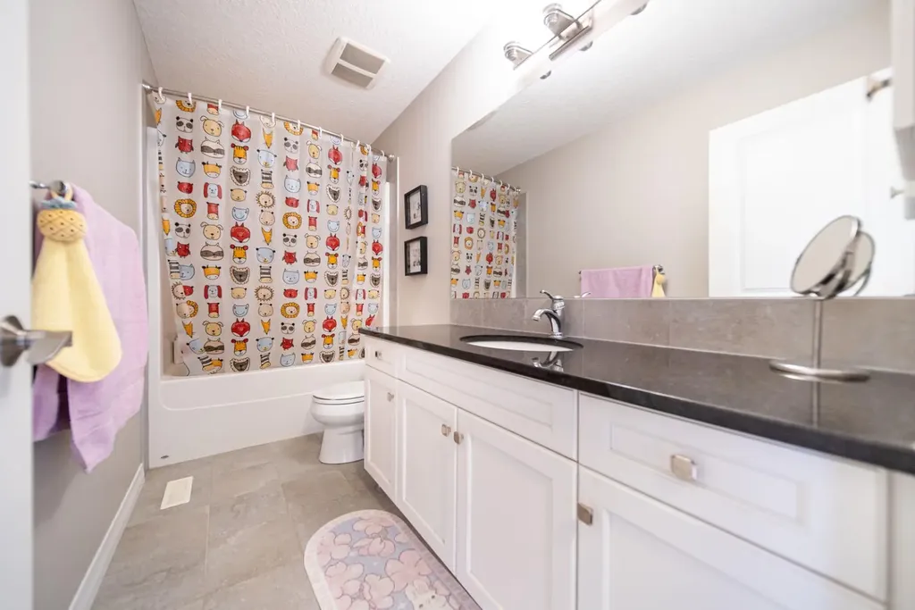 98 Mahogany Passage SE Calgary AB T3M 2K4