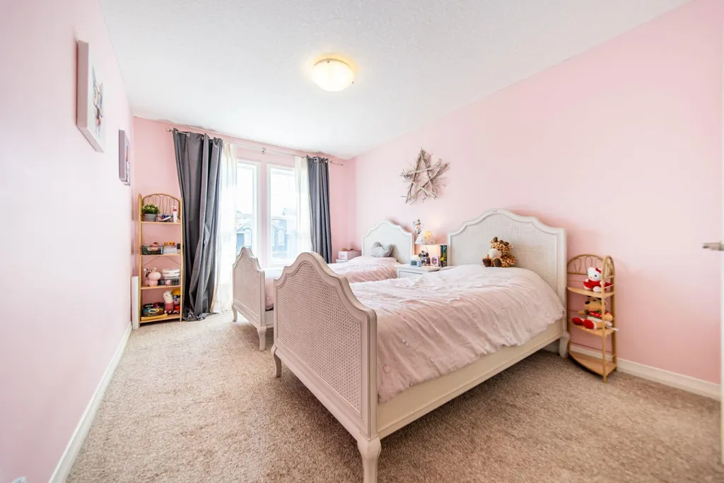 98 Mahogany Passage SE Calgary AB T3M 2K4