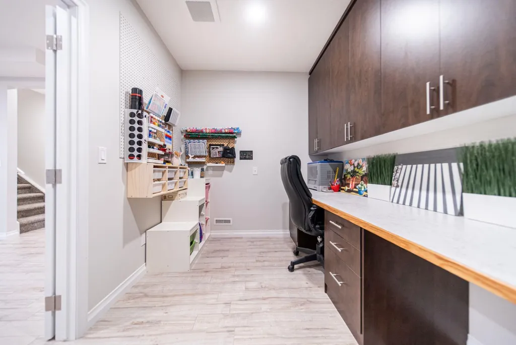98 Mahogany Passage SE Calgary AB T3M 2K4
