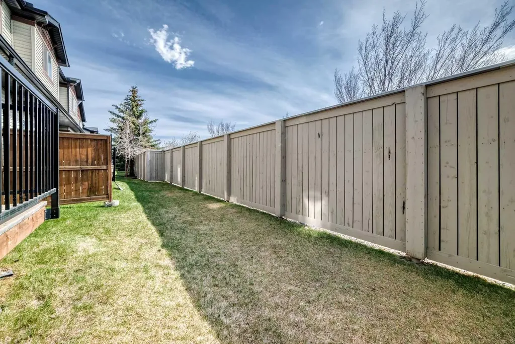 54 Panatella Park NW Calgary AB T3k 6k4