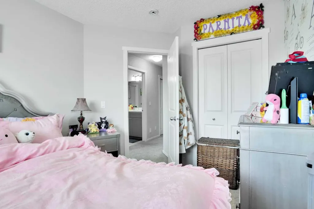 215 Savanna Parade NE Calgary AB T3J 0W1