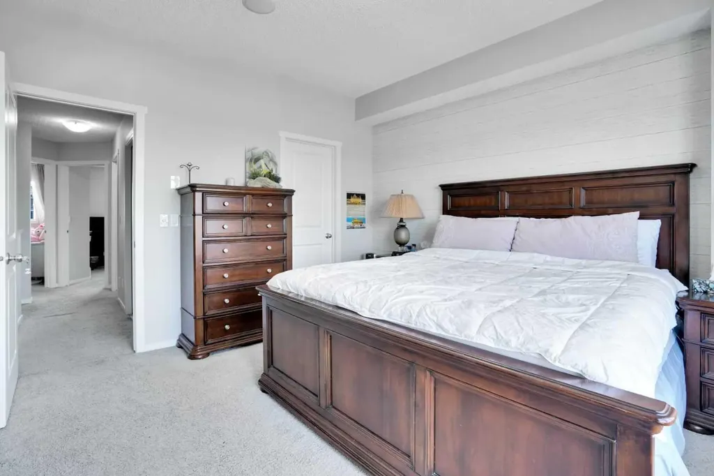 215 Savanna Parade NE Calgary AB T3J 0W1