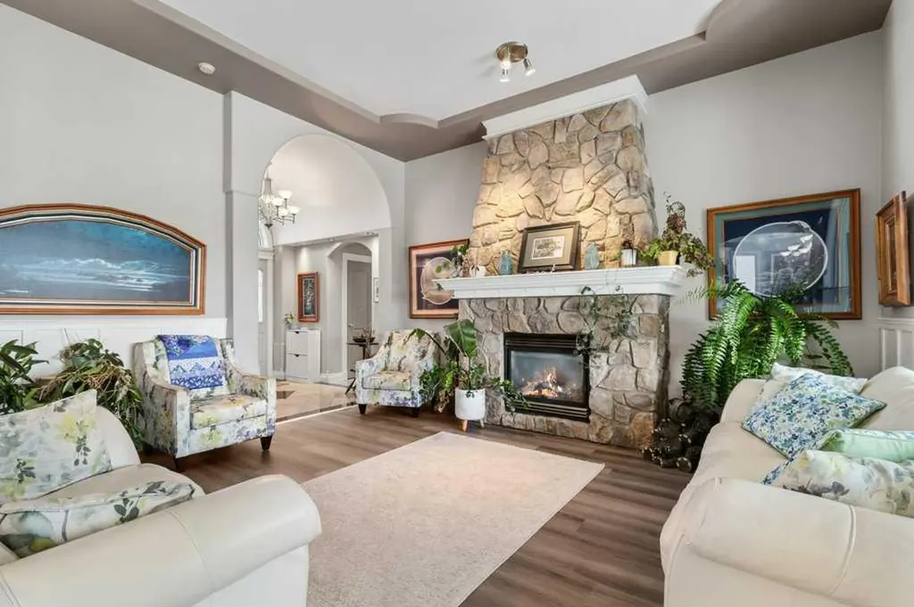 58 Lagrange Crescent Red Deer AB T4R 3K2