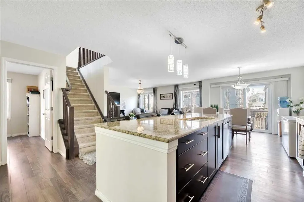 145 Viewpointe Terrace Chestermere AB T1X0R1