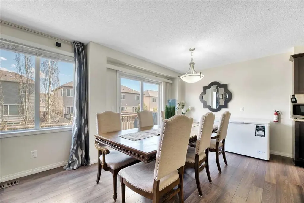 145 Viewpointe Terrace Chestermere AB T1X0R1