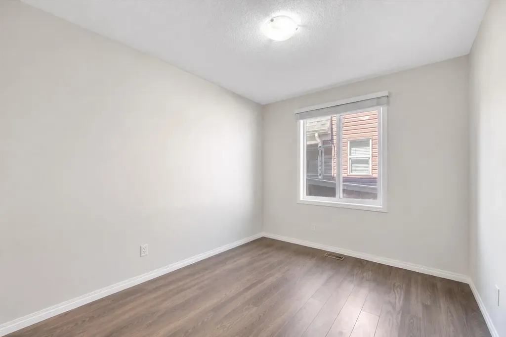 145 Viewpointe Terrace Chestermere AB T1X0R1