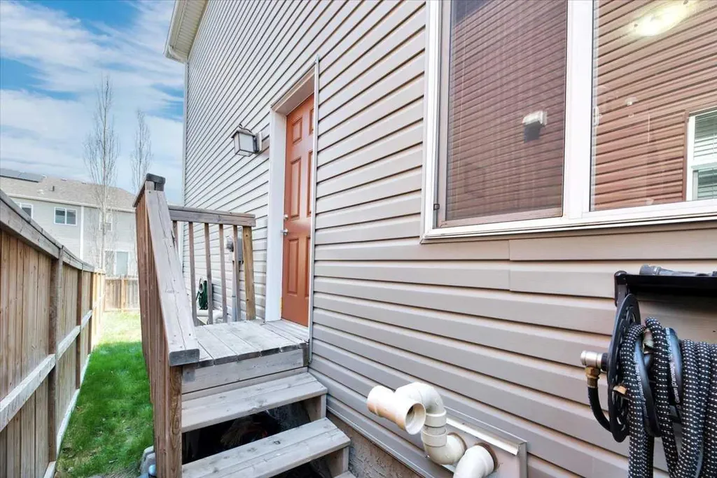 145 Viewpointe Terrace Chestermere AB T1X0R1