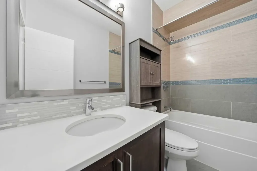 2018 37 Street SW Calgary AB T3E 3A6