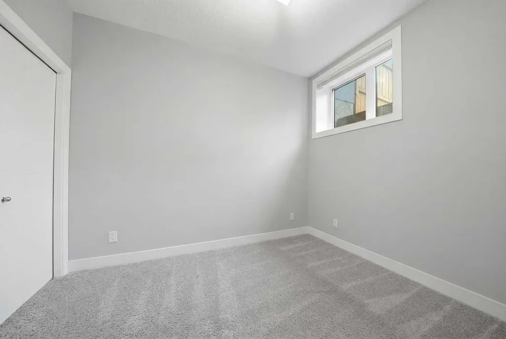 2018 37 Street SW Calgary AB T3E 3A6
