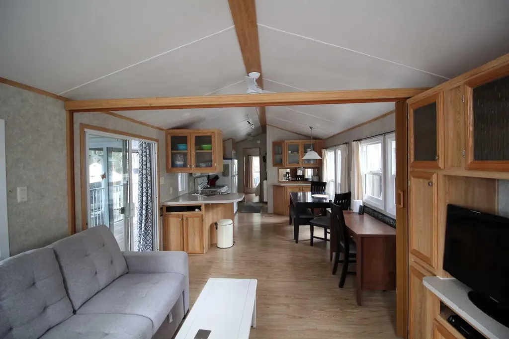 5230 Highway 27 Rural Mountain View County AB T0M1X0