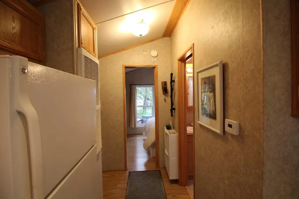 5230 Highway 27 Rural Mountain View County AB T0M1X0
