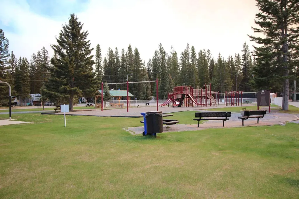 5230 Highway 27 Rural Mountain View County AB T0M1X0